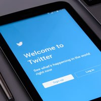 Twitter: continua la guerra allo spam