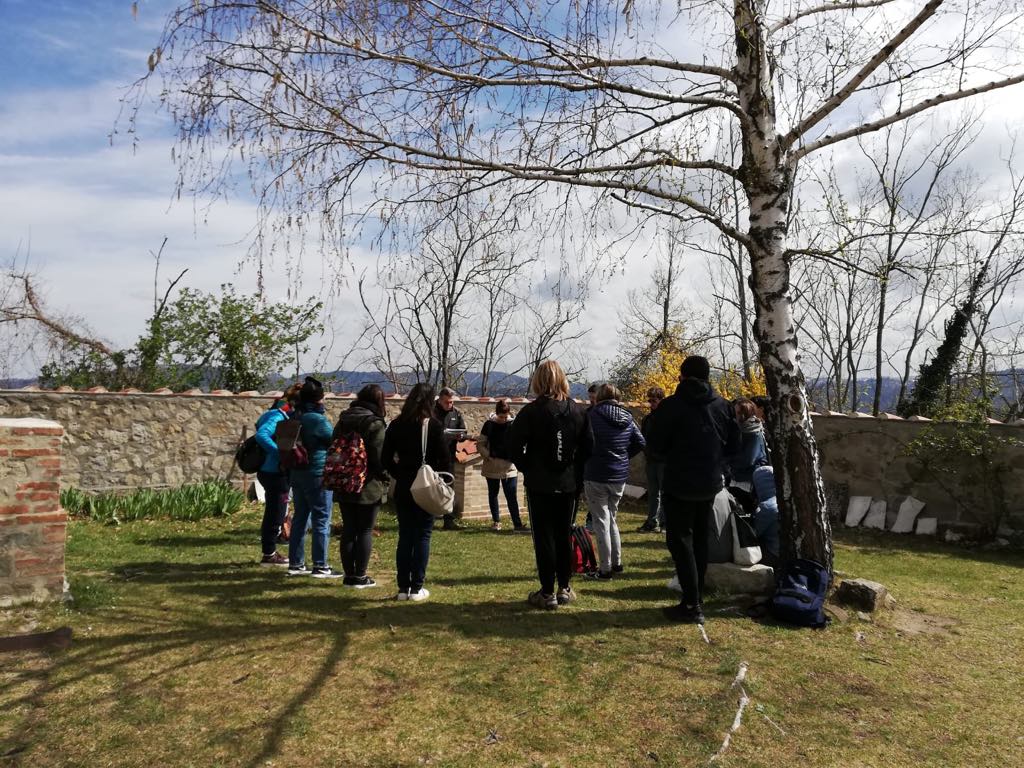 I volontari al cimitero di Casaglia