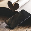 Tempo di libri: i social hanno ridefinito le scelte di lettori ed editori?