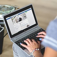 Come posso bloccare qualcuno su Facebook? Come posso bloccare qualcuno su Facebook?